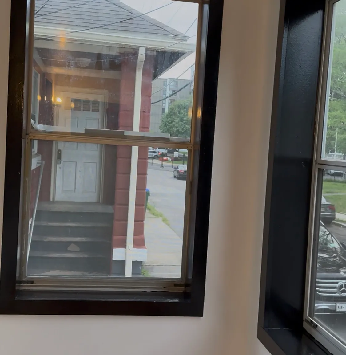 3 bed, 1500 sqft, $4,378 — Photo 2