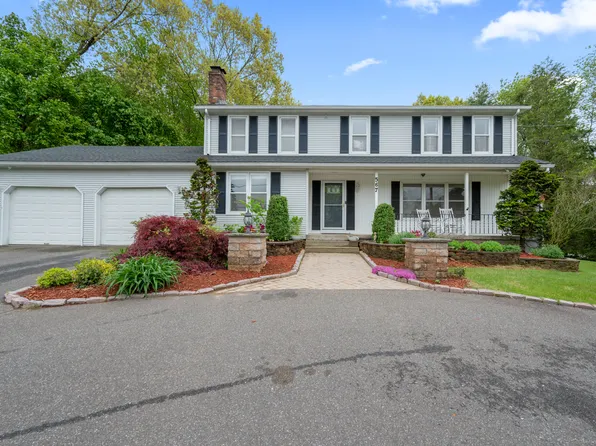 567 Old Post Road, Tolland, CT 06084