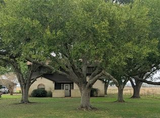 4779 Mixville Rd, Sealy, TX 77474