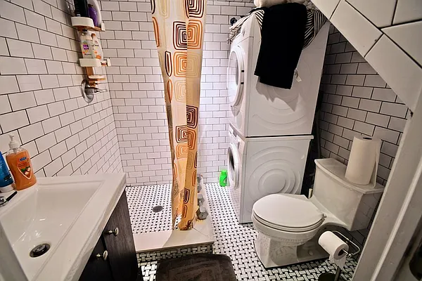 Rented by Brick&Mortar | media 30