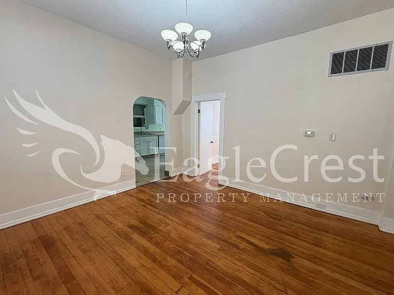532 Washington St — Photo 68