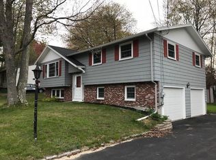 148 Greenwood Ln, Portland, ME 04103