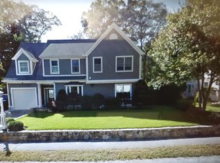 7 Vernon Rd, Natick, MA 01760