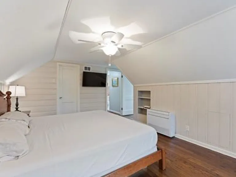 4208 W 74th Ter — Photo 17