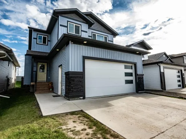 8841 N 85a Ave, Grande Prairie, AB T8X 0R5