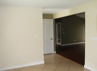 238 E Old Farmington Rd, Farmington, AR 72730