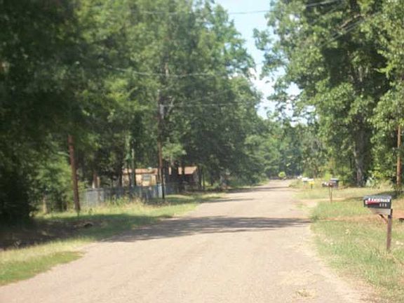 2nd image of 685 Meyers Ln