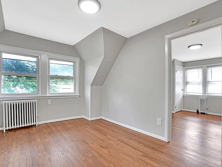 706 Chestnut St — Photo 10