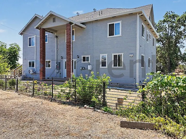 7604 28th St #MAIN HOUSE — Photo 68