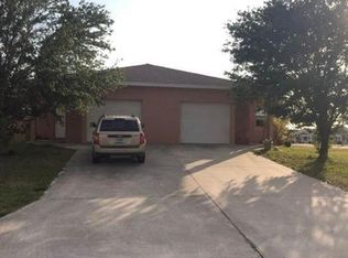 408 SW 3rd Ct, Cape Coral, FL 33991