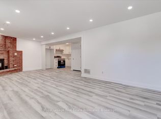 1562 Upper Ottawa St, Hamilton, ON L8W2E9