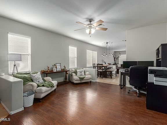 4th image of 8748 E KNOWLES Avenue