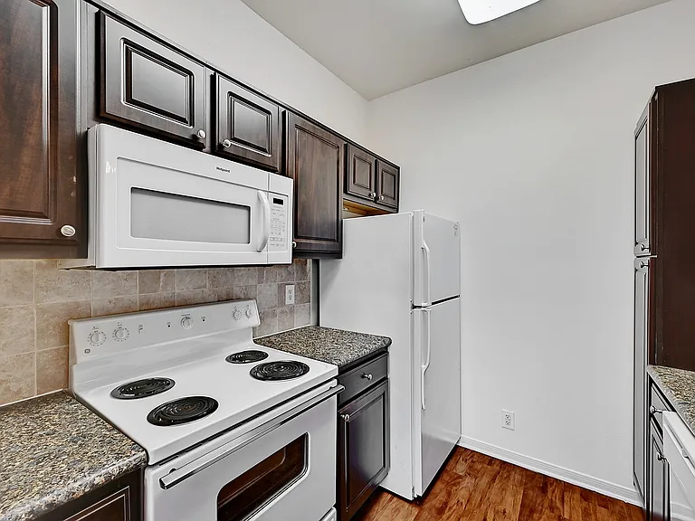 600 Leah Avenue 032