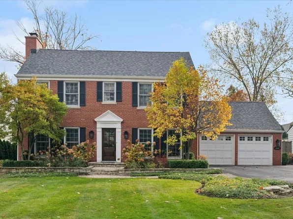 (undisclosed Address), Deerfield, IL 60015