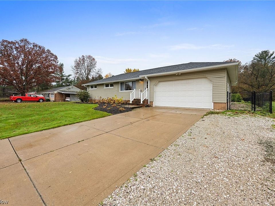 12810 Kenyon Dr, Chesterland, OH 44026 Zillow