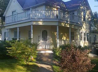 210 1st St SW, Wagner, SD 57380