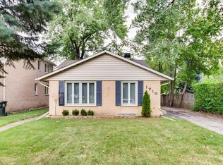 1710 Morse Ave, Des Plaines, IL 60018