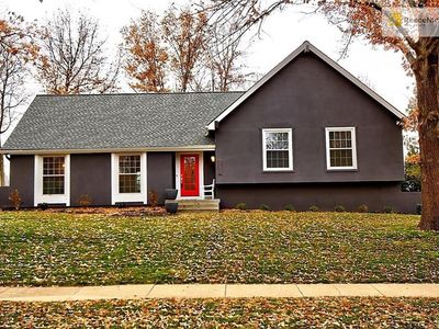 2601 W 121st St, Leawood, KS, 66209