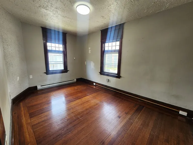 705 George St #2 — Photo 10