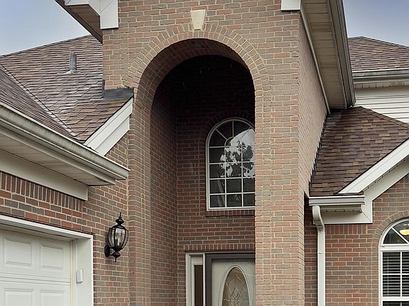 3rd image of 3214 Hurstbourne Springs Dr