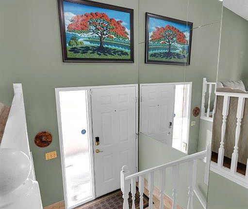 2nd image of 15 NE Coach Manor Rise SW