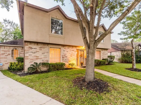 10414 Crescent Moon Dr, Houston, TX 77064