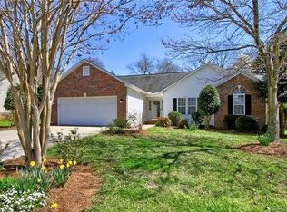 2768 Sterling Ct, Claremont, NC 28610