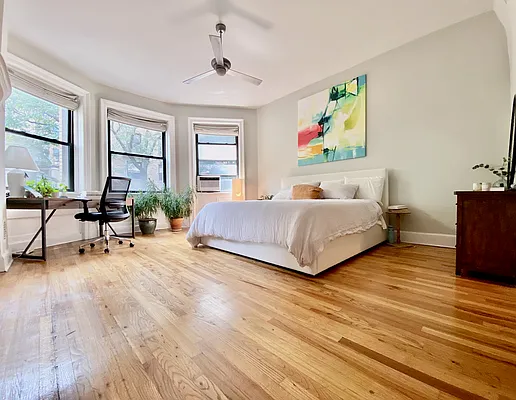 Rented by Corcoran | media 24