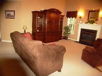 3rd image of 14013 Bridgetown Cir
