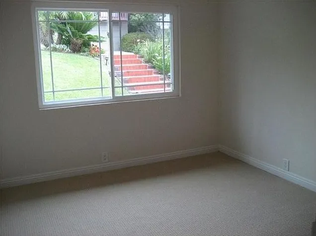 2383 Geranium St — Photo 17