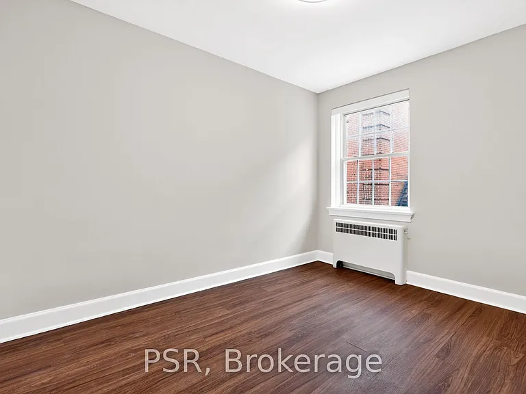 1325 Bayview Ave #L21 — Photo 17