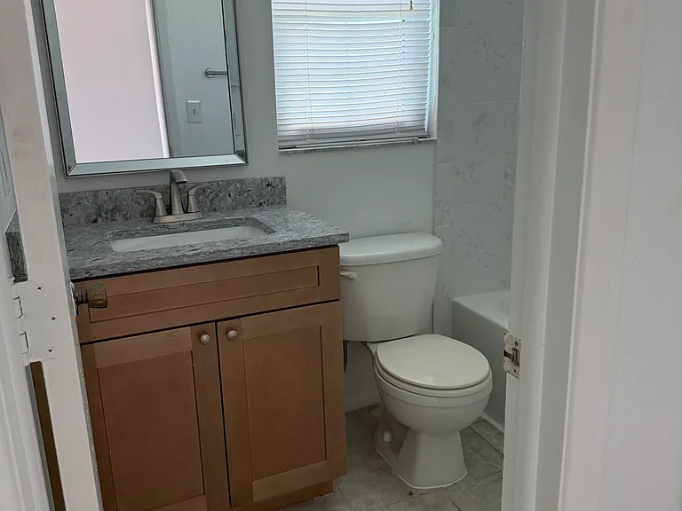 3006 Stilwell Ct — Photo 7