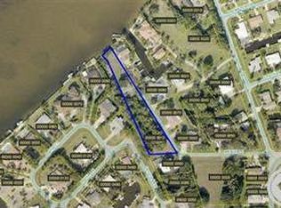 15251 Tahitian Dr, Fort Myers, FL 33908