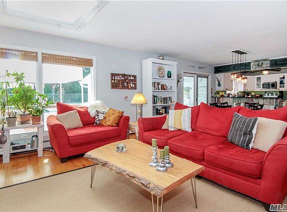 5th image of 150 Seawood Dr