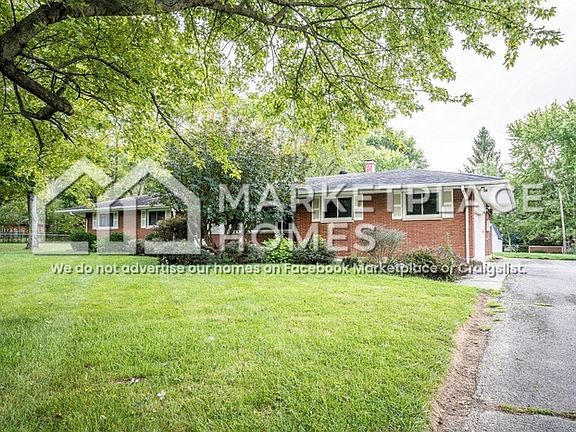 2nd image of 2820 Oriole Dr