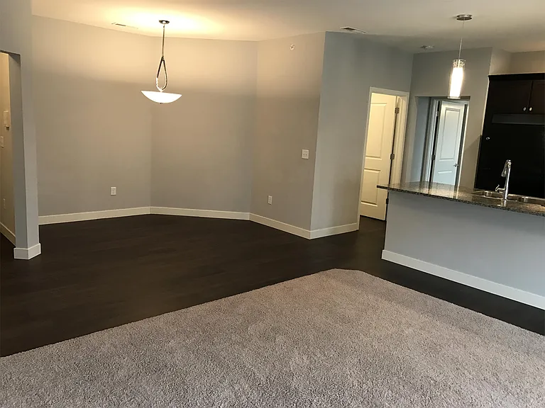 1573 McCleary Ln — Photo 4