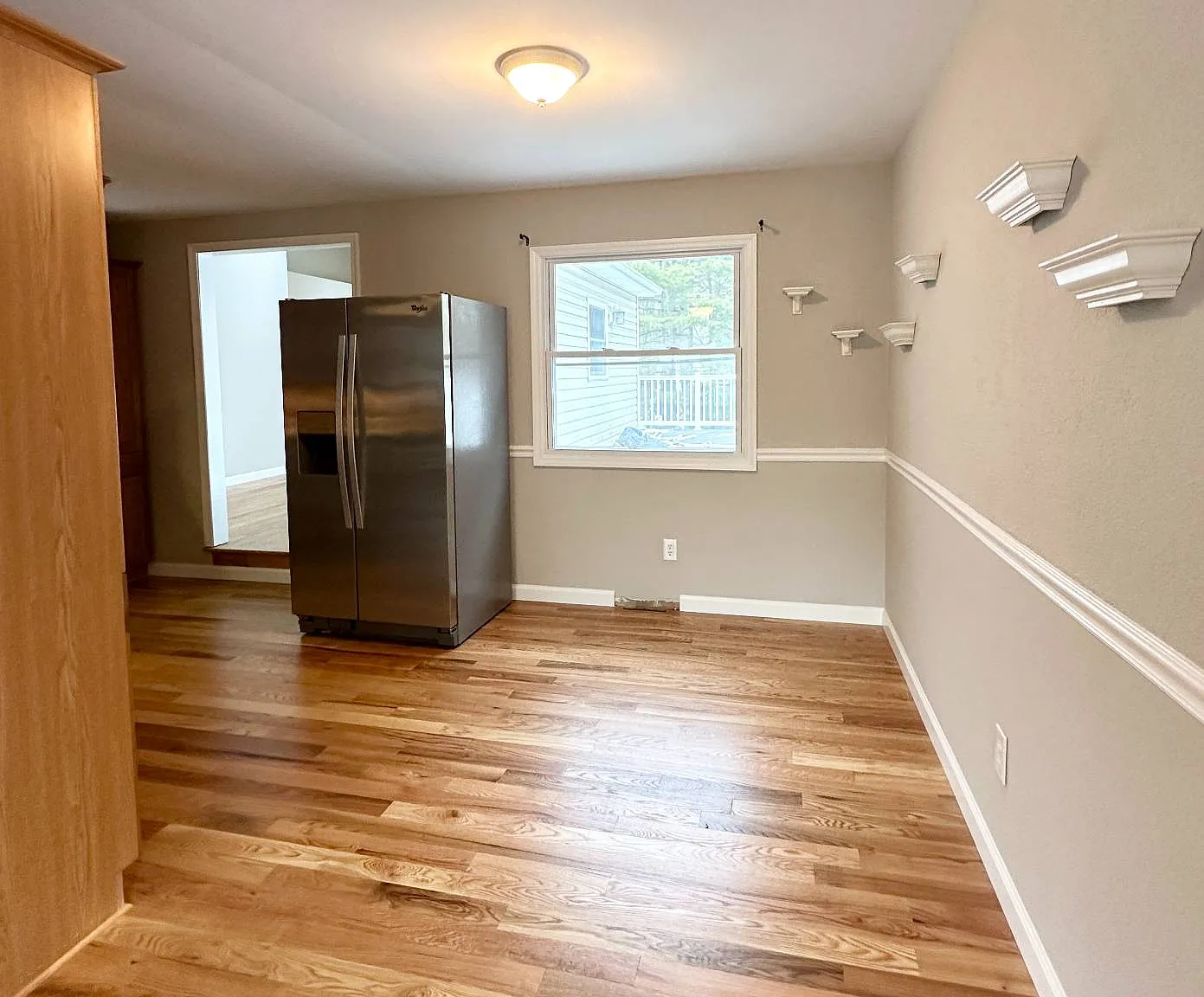 4 bed, 2.0 bath, $3,000 — Photo 3