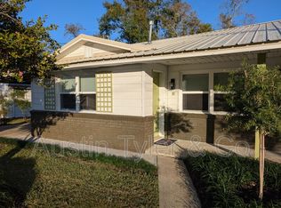 2984A Hospital Dr S, Marianna, FL 32446