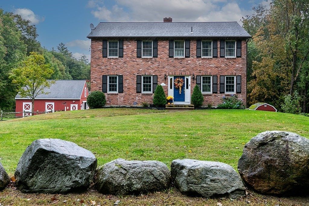 215 Podunk Rd, Sturbridge, MA 01566 Zillow