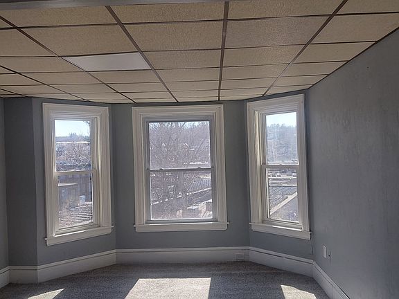5th image of 12 Summer St #6