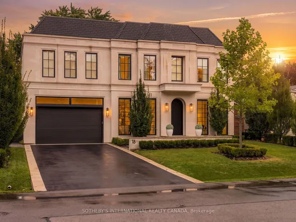 18 Blair Athol Cres, Toronto, ON M9A 1X5