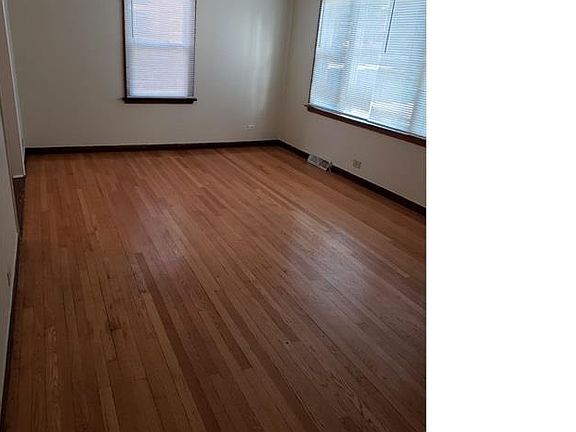 3rd image of 15540 Gouwens Ln