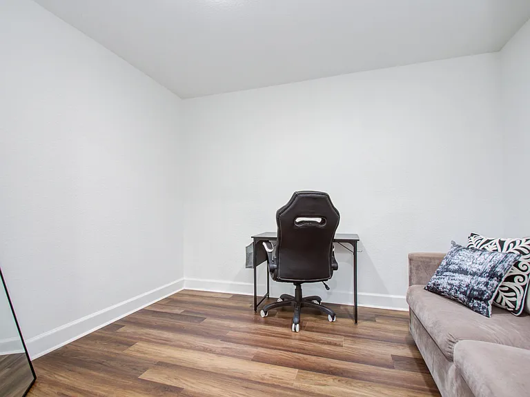 8314 Greenbush St — Photo 17
