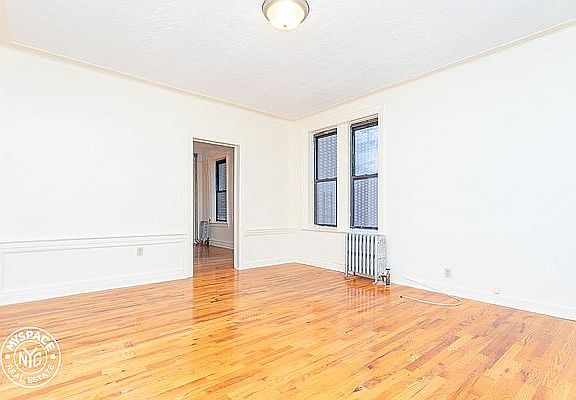 5th image of 280 Crown St APT B10