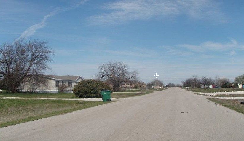 2nd image of 18056 Cindys Ln