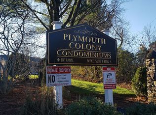 4 Chapel Hill Dr APT 5, Plymouth, MA 02360