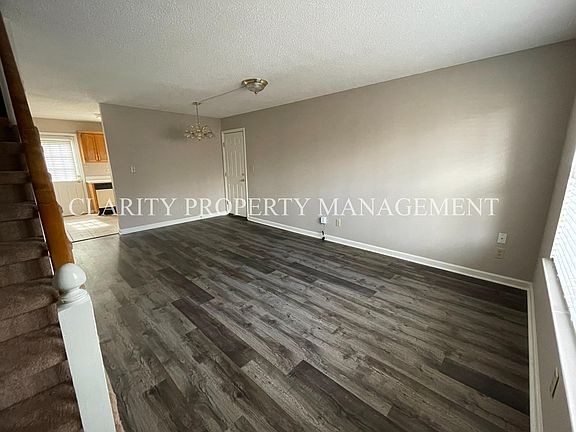 2nd image of 1299 Robin Hood Dr NW