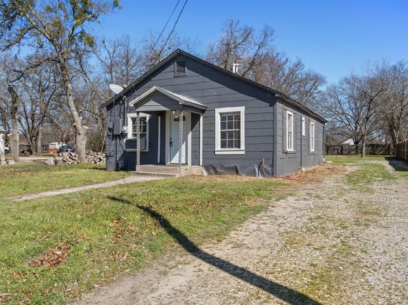 1312 S Grand Ave, Gainesville, TX 76240