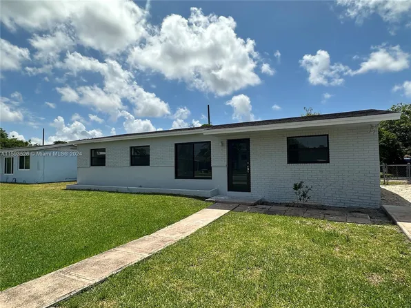 20140 NW 14th Ct, Miami Gardens, FL 33169