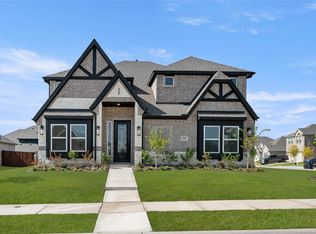 5249 Deep Creek Dr, Fort Worth, TX 76179